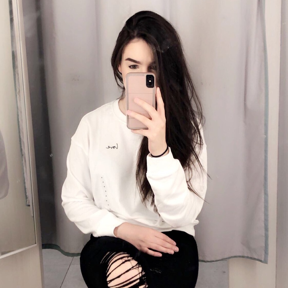 Meet your Posher, Marina